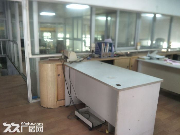 凤岗五金城附近,分租一楼厂房600平 有办公室 水电齐全 - 5