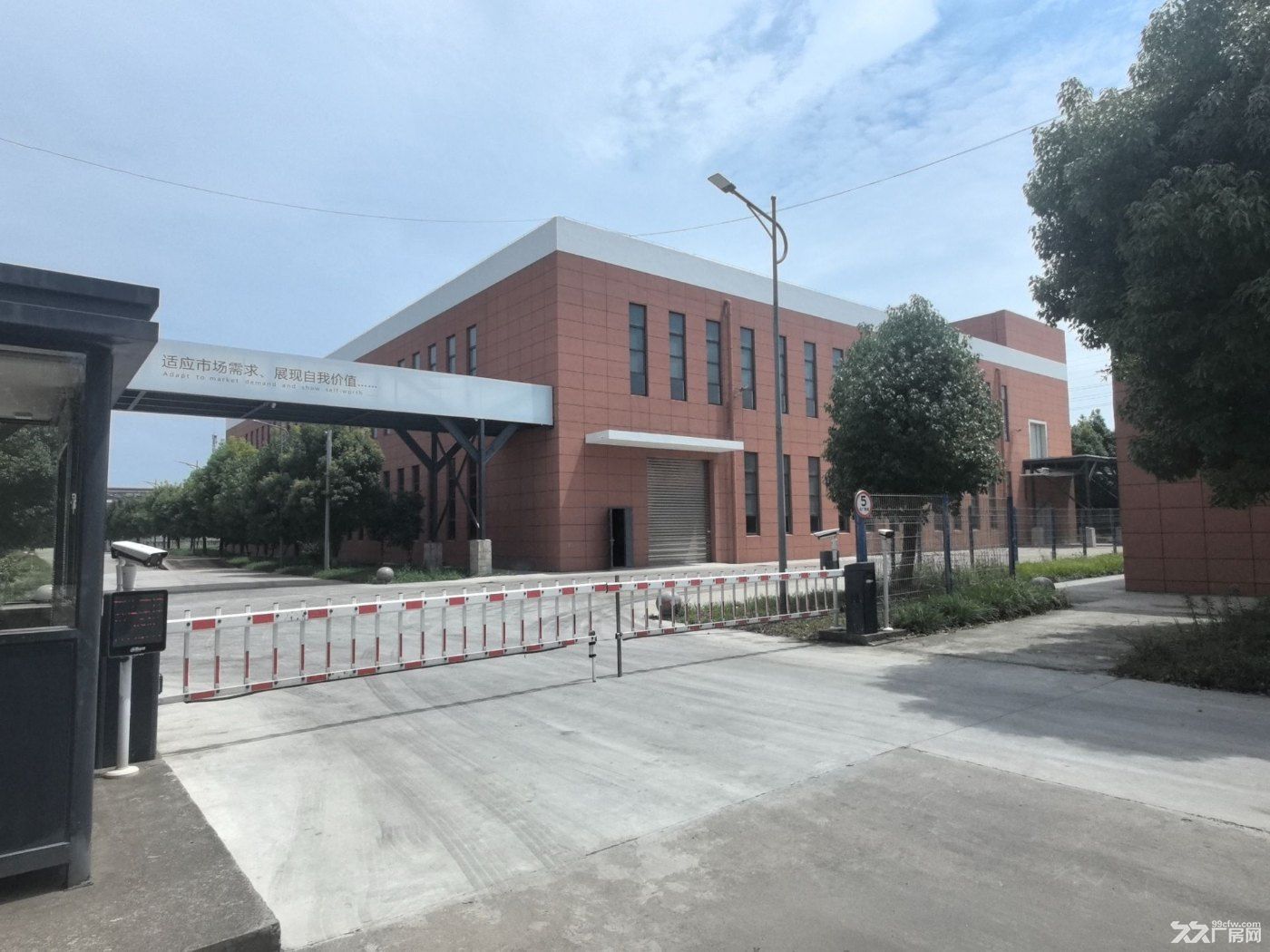 南通市海安高端纺织园区20000平方以上法式花园厂房适合印染加工有环评蒸汽可排污 - 3
