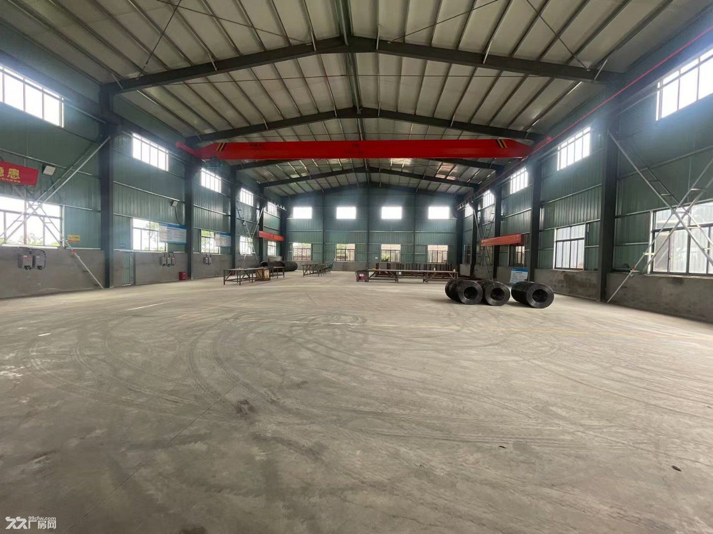 天凝单层1050方厂房，10米层高带航车，适配五金模具加工