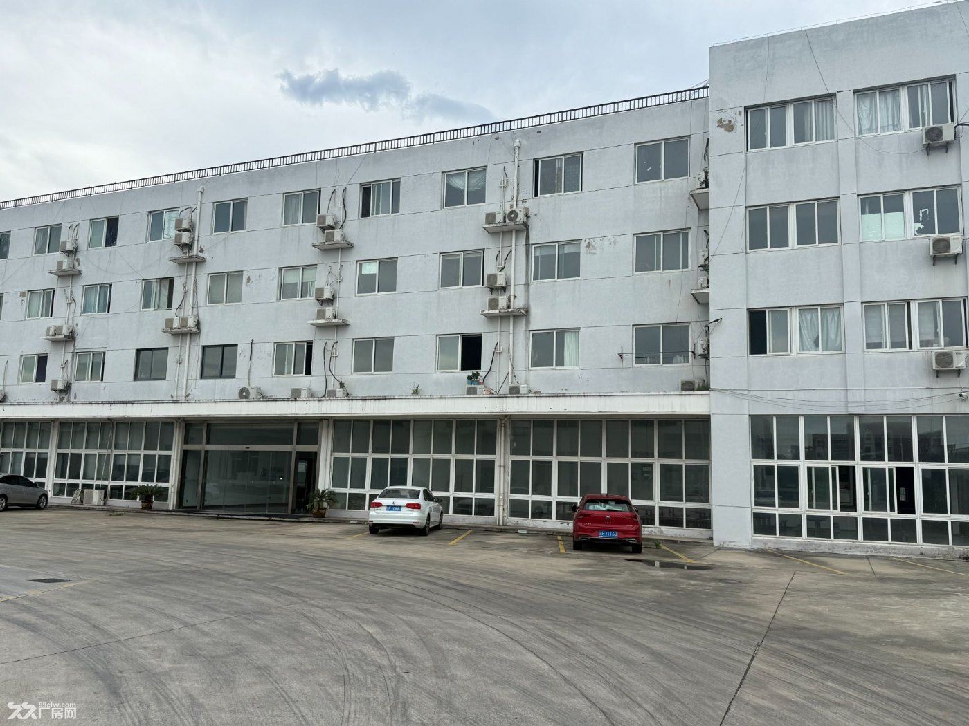 紧邻苏通大桥海门标准厂房出租，10000kva重电不限行业 手续齐全 - 2
