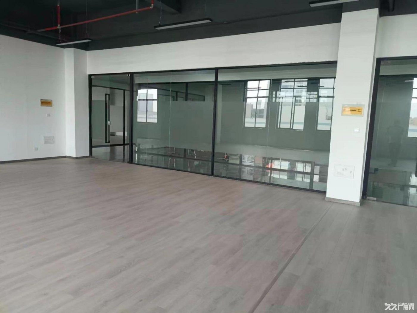 下沙工业园北标准科创园，配套齐全，面积可定制，办公电商展厅等 - 8