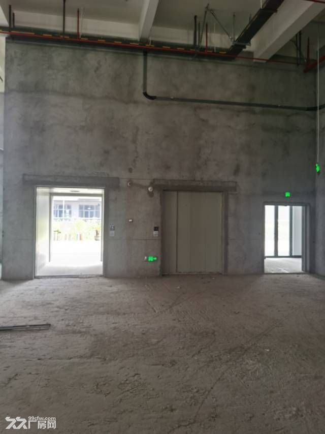 瓜沥群益村全新国资园区双拼厂房招租 - 2