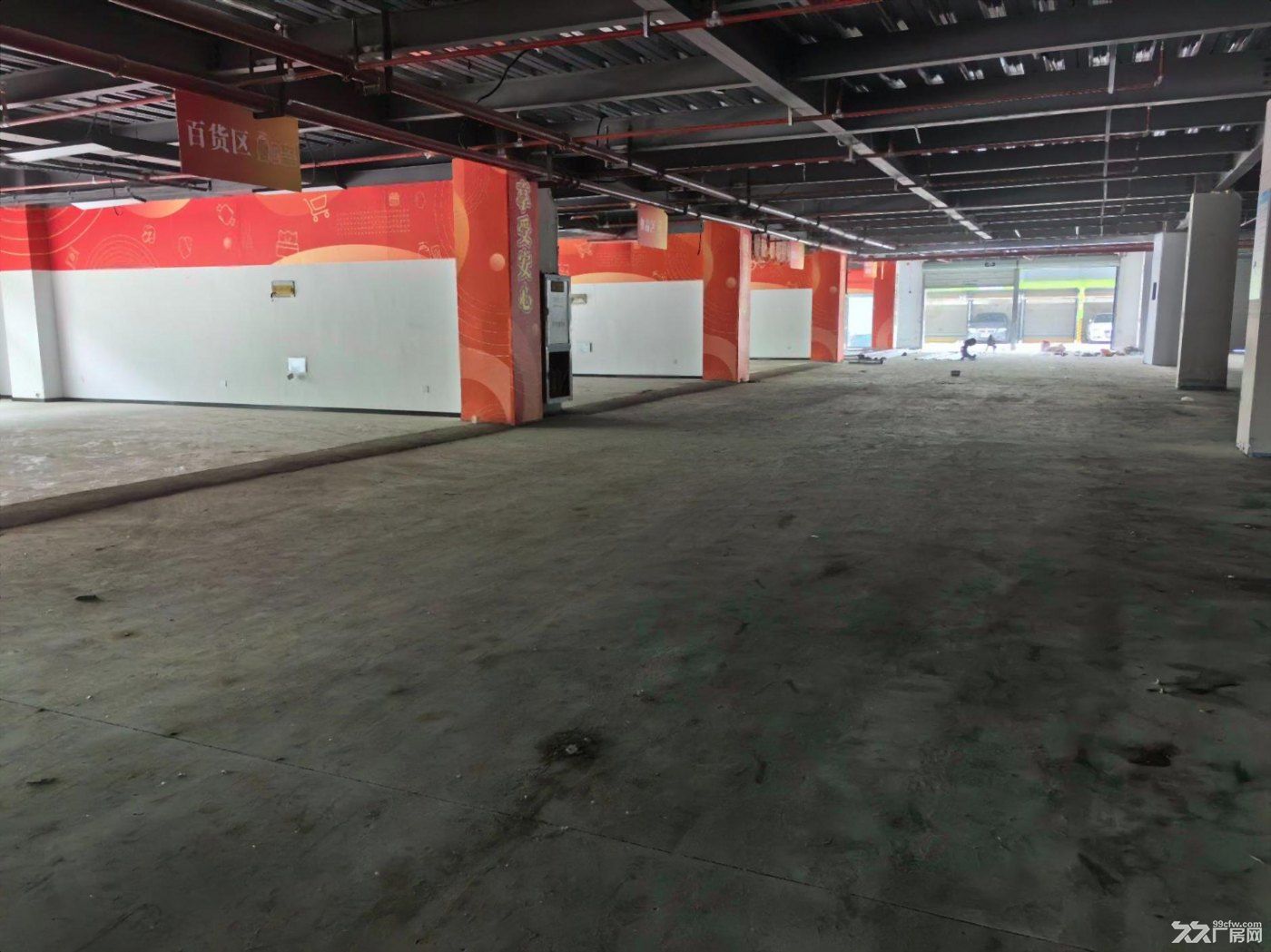 下沙一楼，三面均是门，园区形象好，可展厅生产仓储等