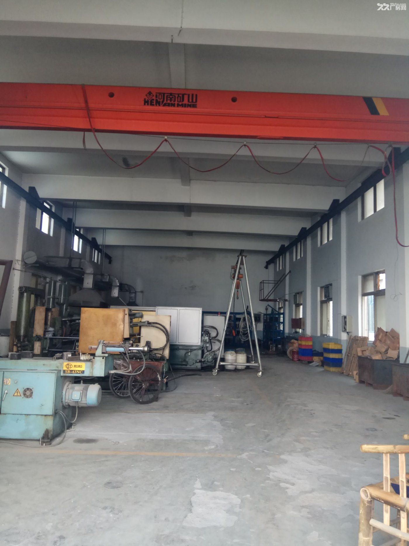 贵泗工业区200平方带行车出租20元/平方/月