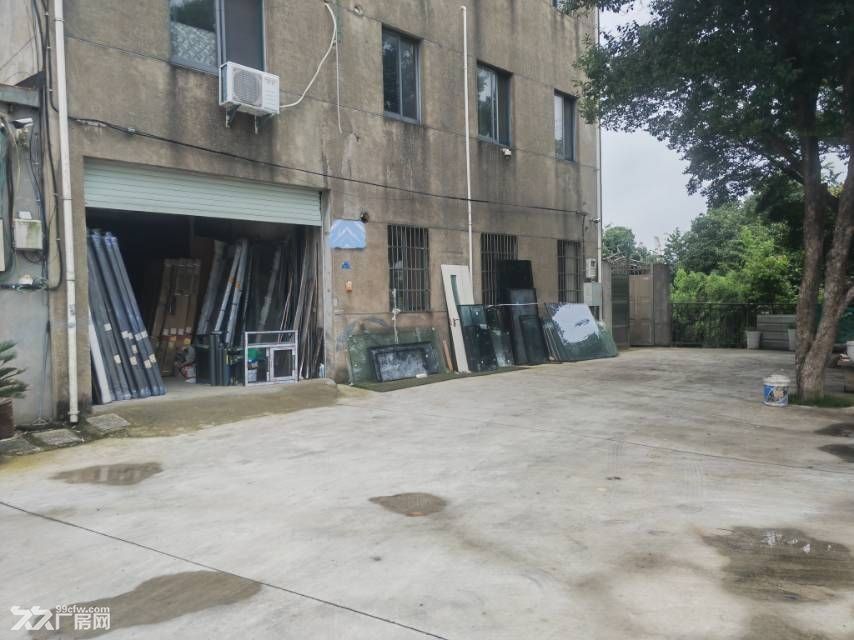奉化700平铁皮厂房一楼带空地，大车自由进出，楼上可住 - 3