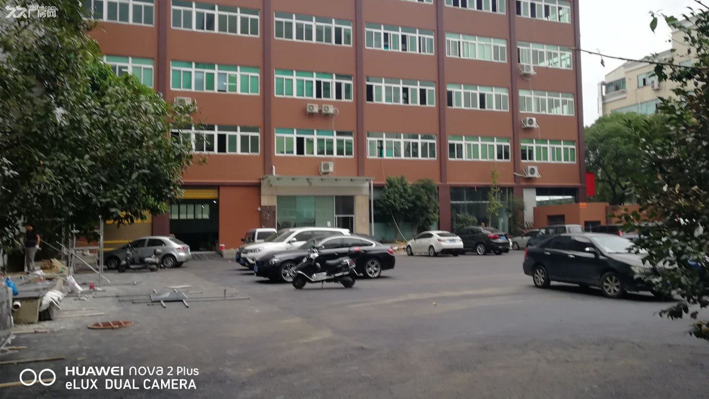 鞋都三期6亩10600平一楼带店面位置好证件齐全可自用可收租光伏赋能厂区空地大