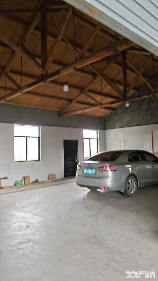 新丰自有厂房出租 大货车进出方便 场地宽敞可堆货 - 2