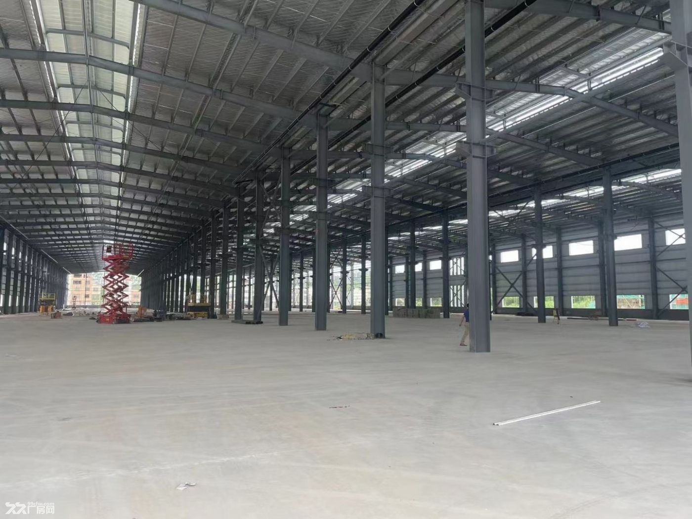 原房东独门独院13米高带牛角红本钢构厂房出租 - 4