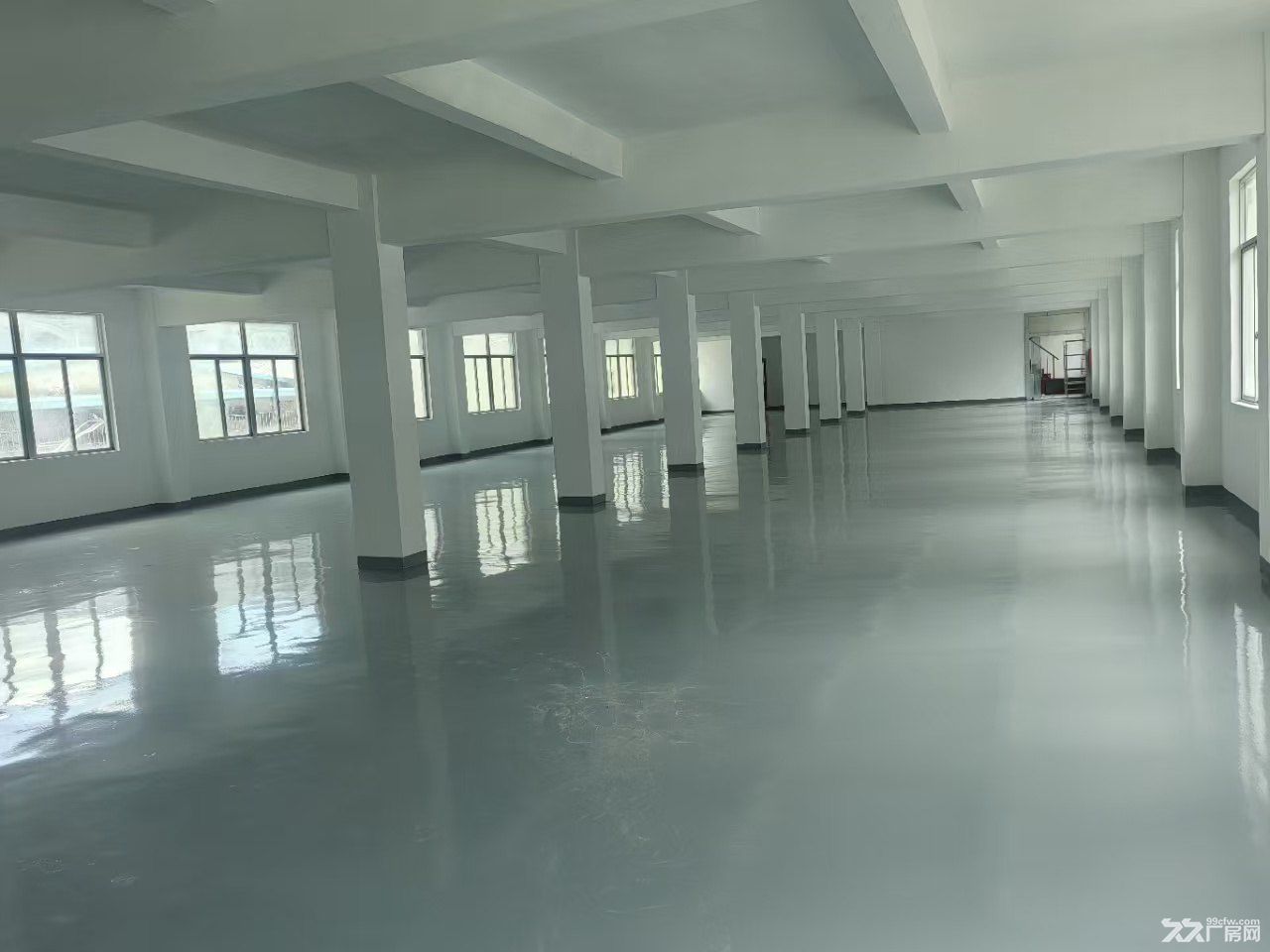 观澜独门独院3300平厂房出租 - 3
