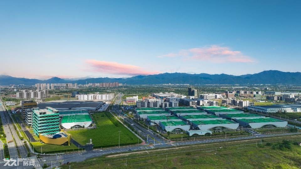 寮步靠莞深高速出口附近原房东独院厂房招租