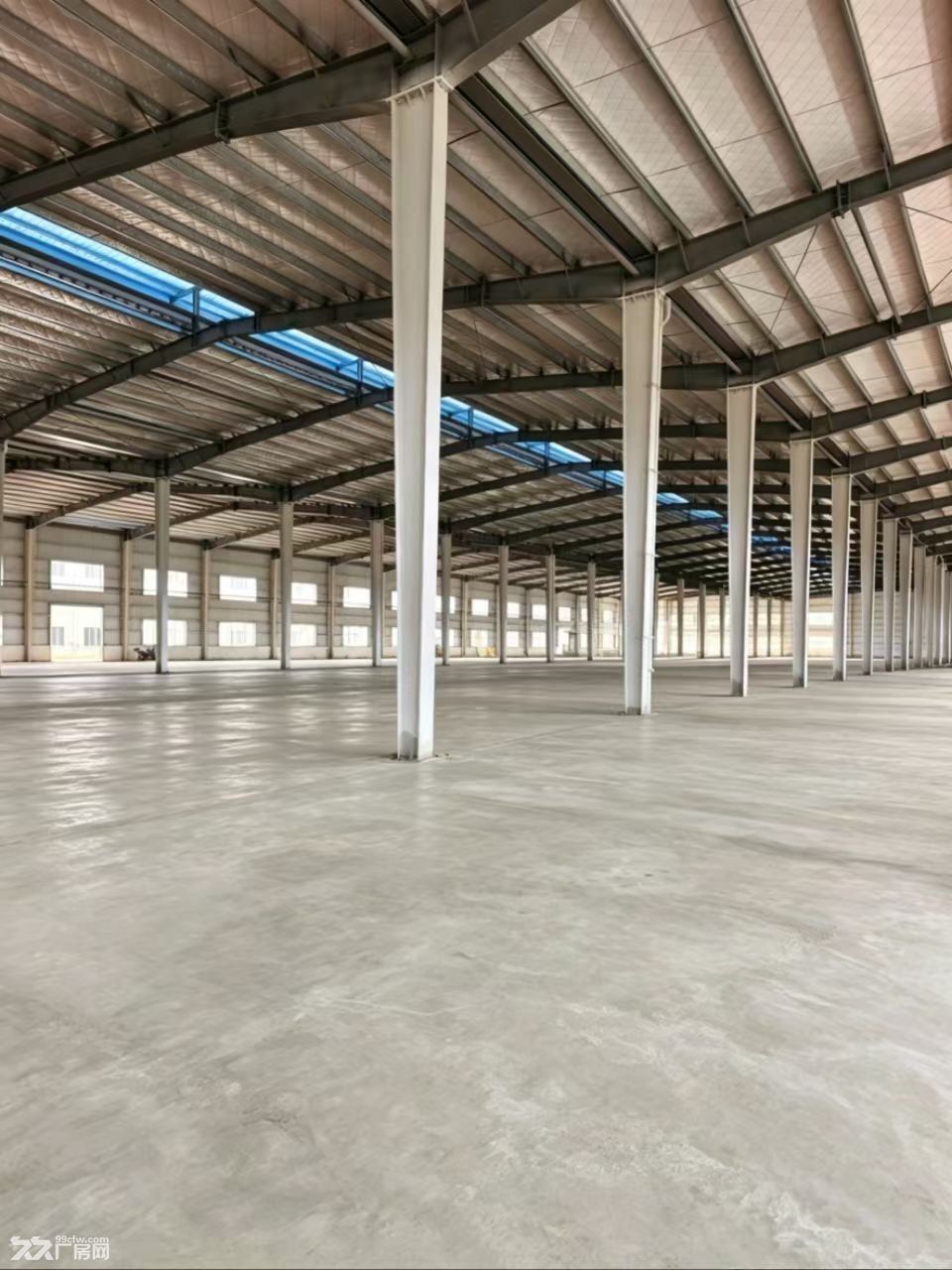 原房东高10米独门独院钢构厂房出租，建面25000㎡ - 5