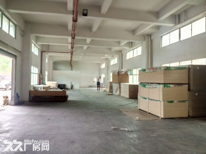 凤岗天堂围一楼厂房出租700平方