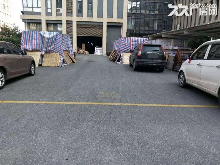 6号线地铁口2100平方米大平层 - 3