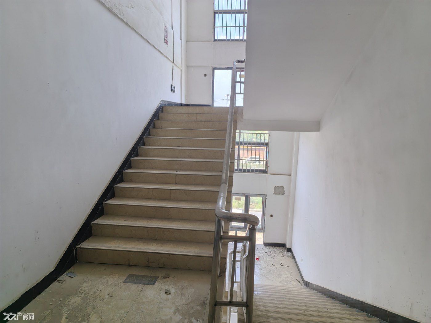 南昌青山湖独院公寓民宿酒店3415平出租 - 3