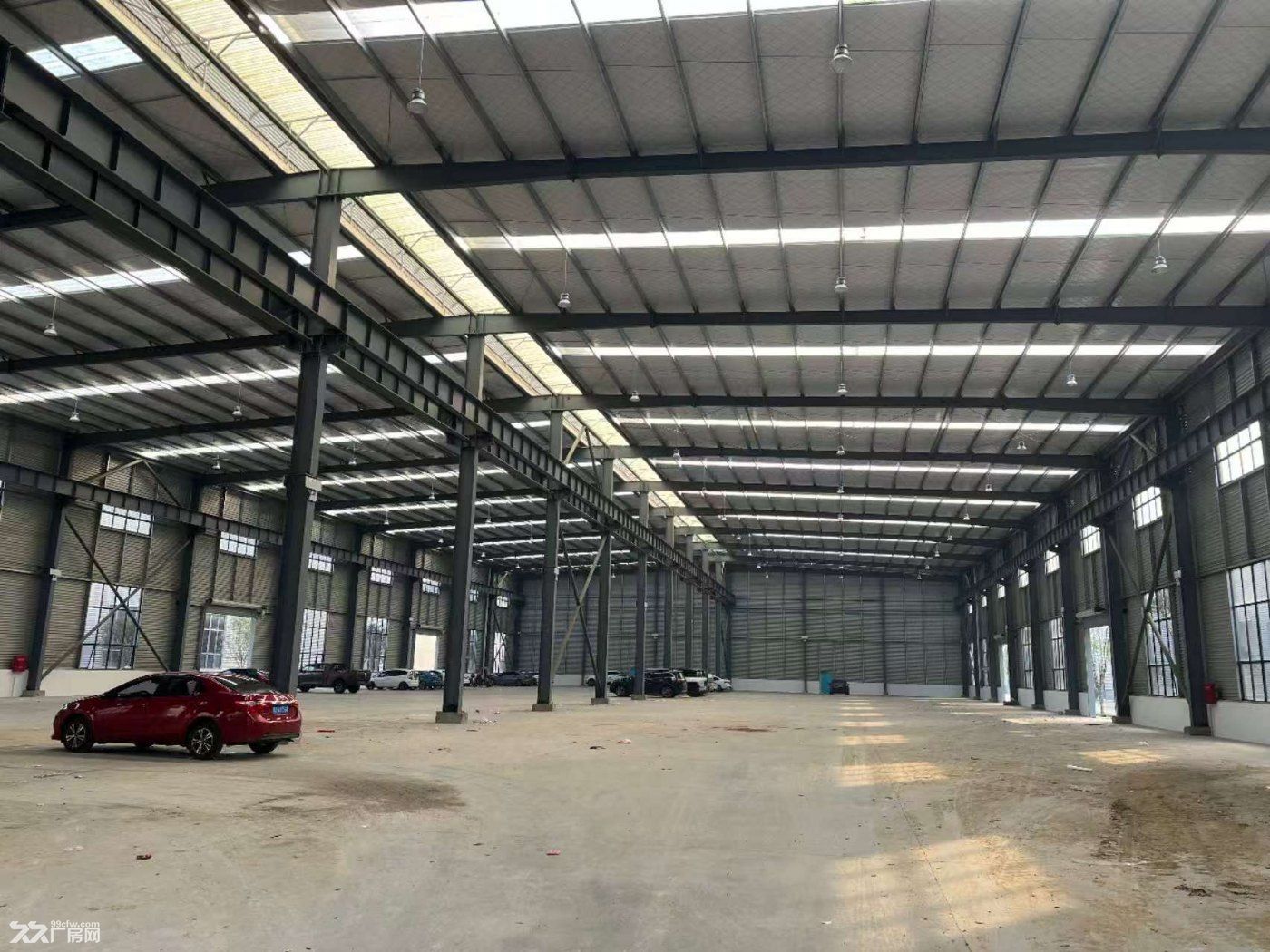 新津独门独院5000平米独栋厂房出租可分租