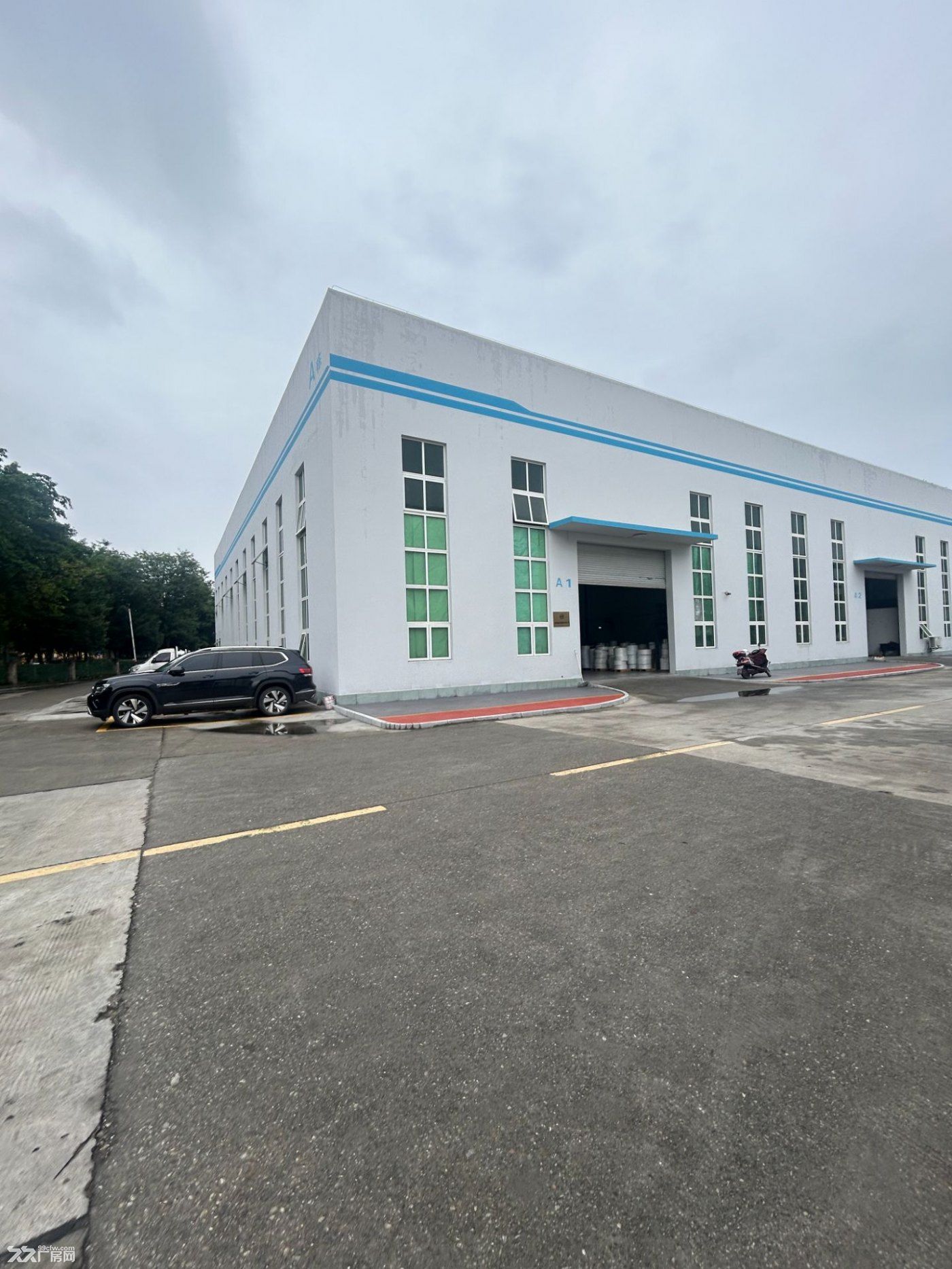 高新西区高净空标准厂房出租 - 3