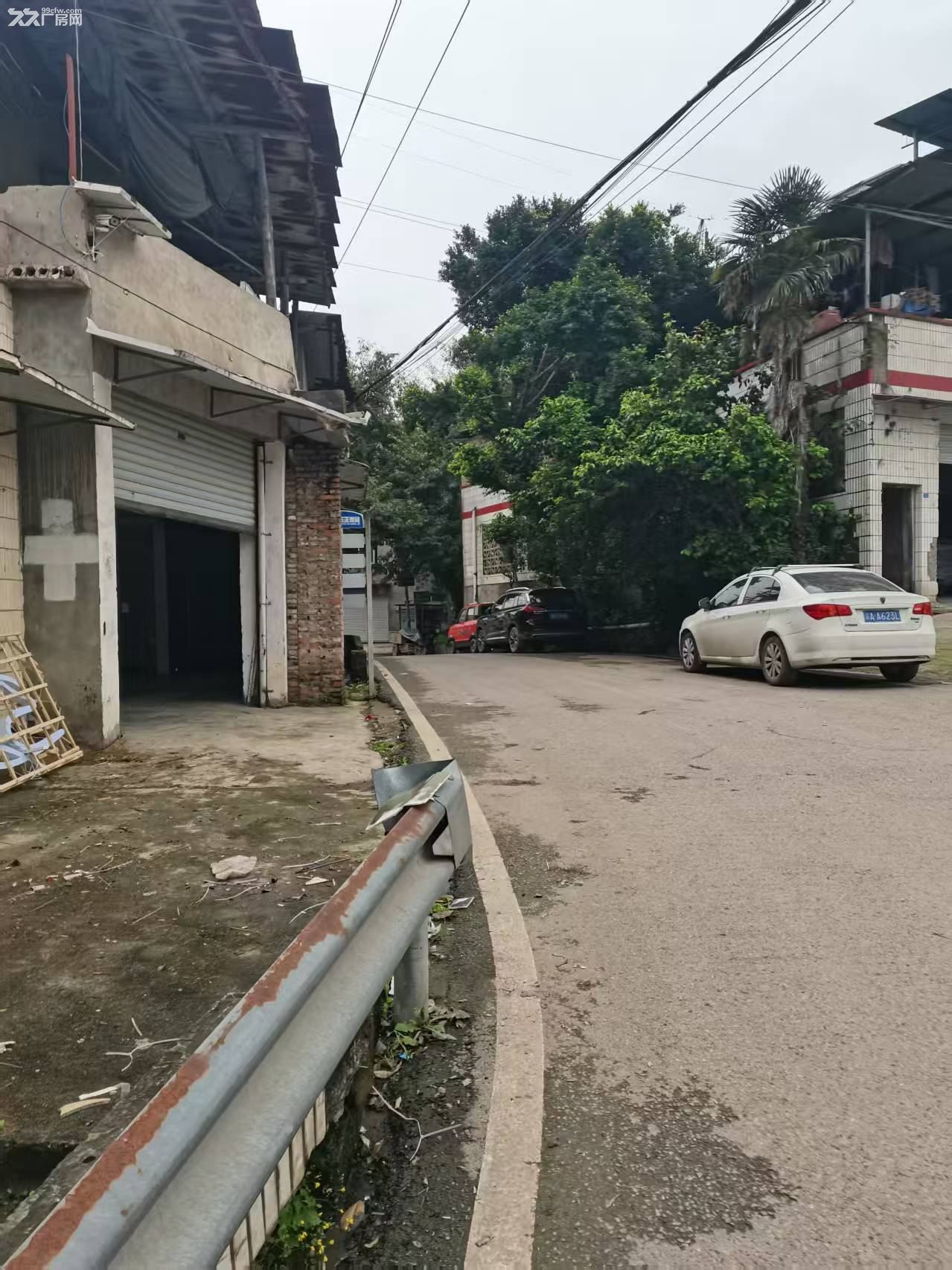 石龙村350平方米，自有厂房出租。