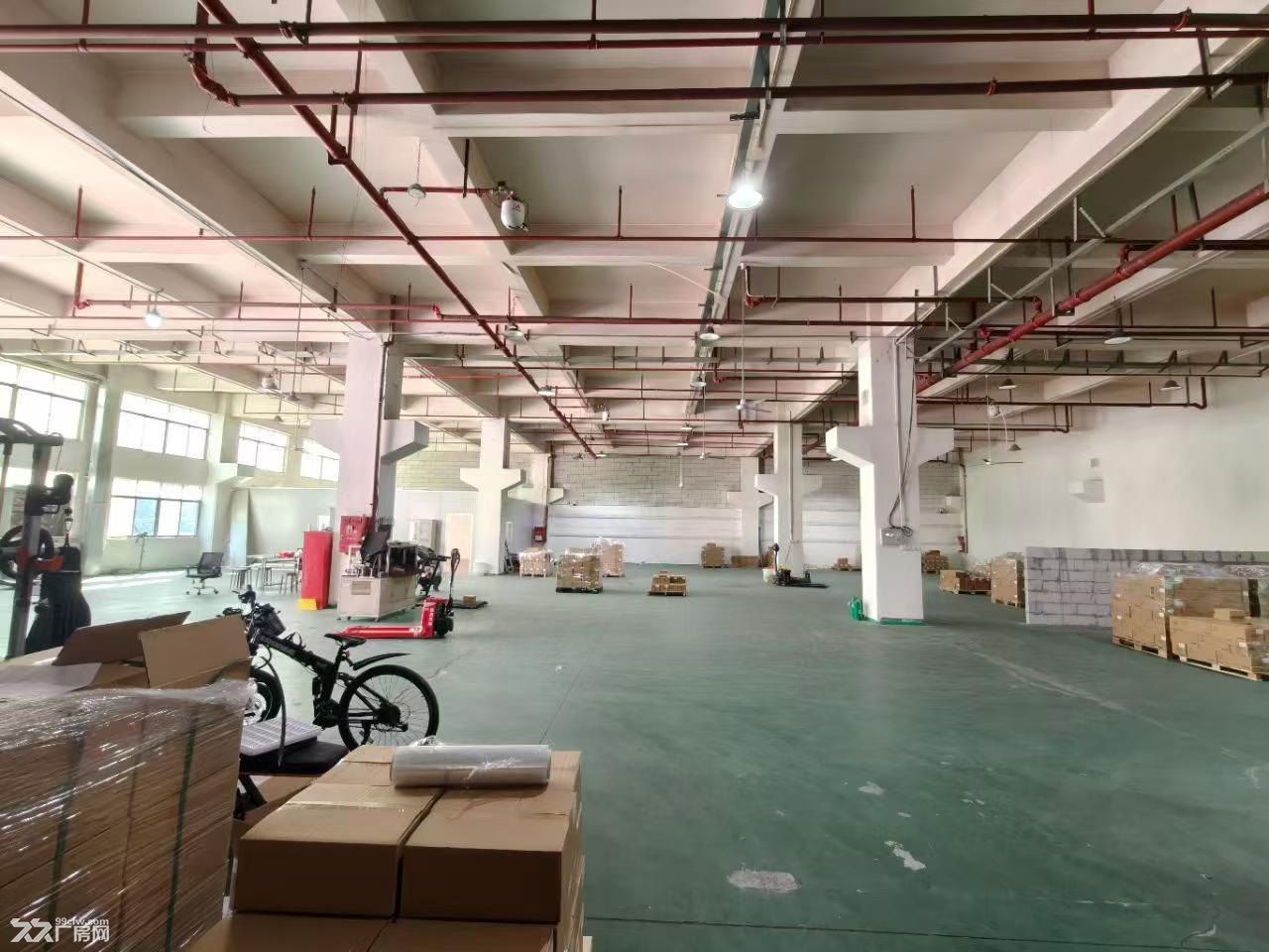凤岗五联一楼6米带牛角厂房出租1500平方 适合注塑五金