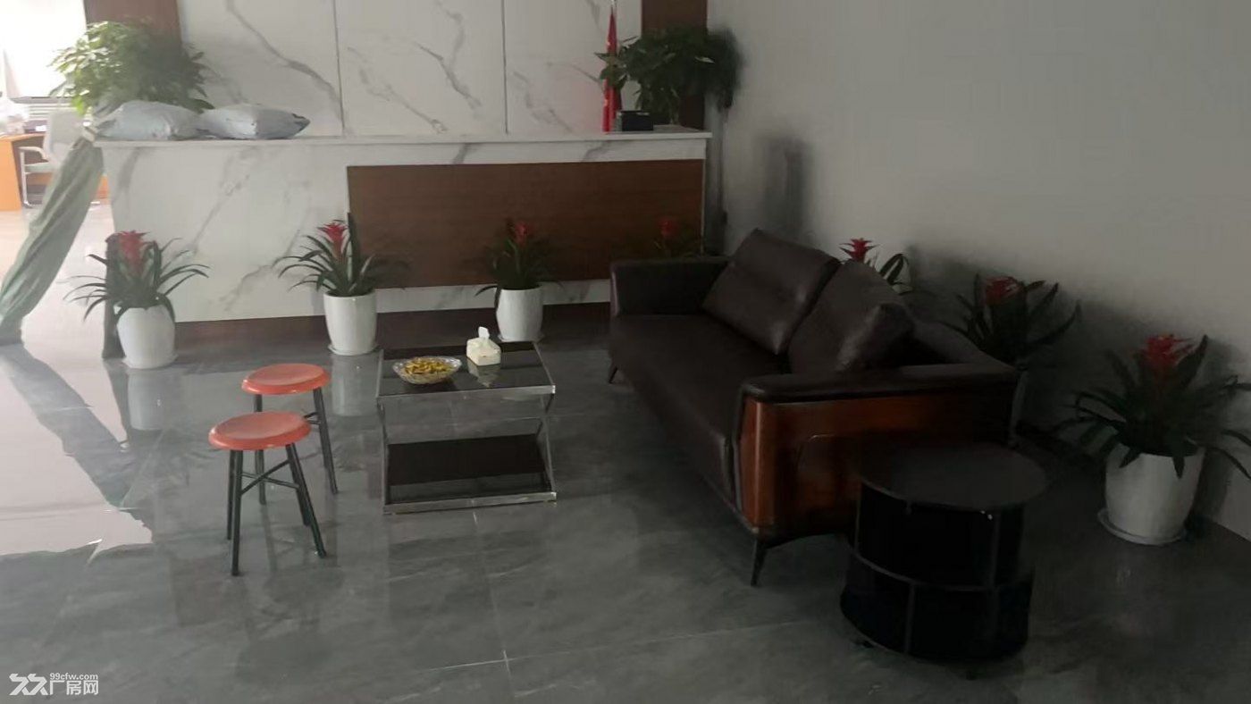 东站附近办公大楼，装配中央空调，送顶楼免费使用 - 2