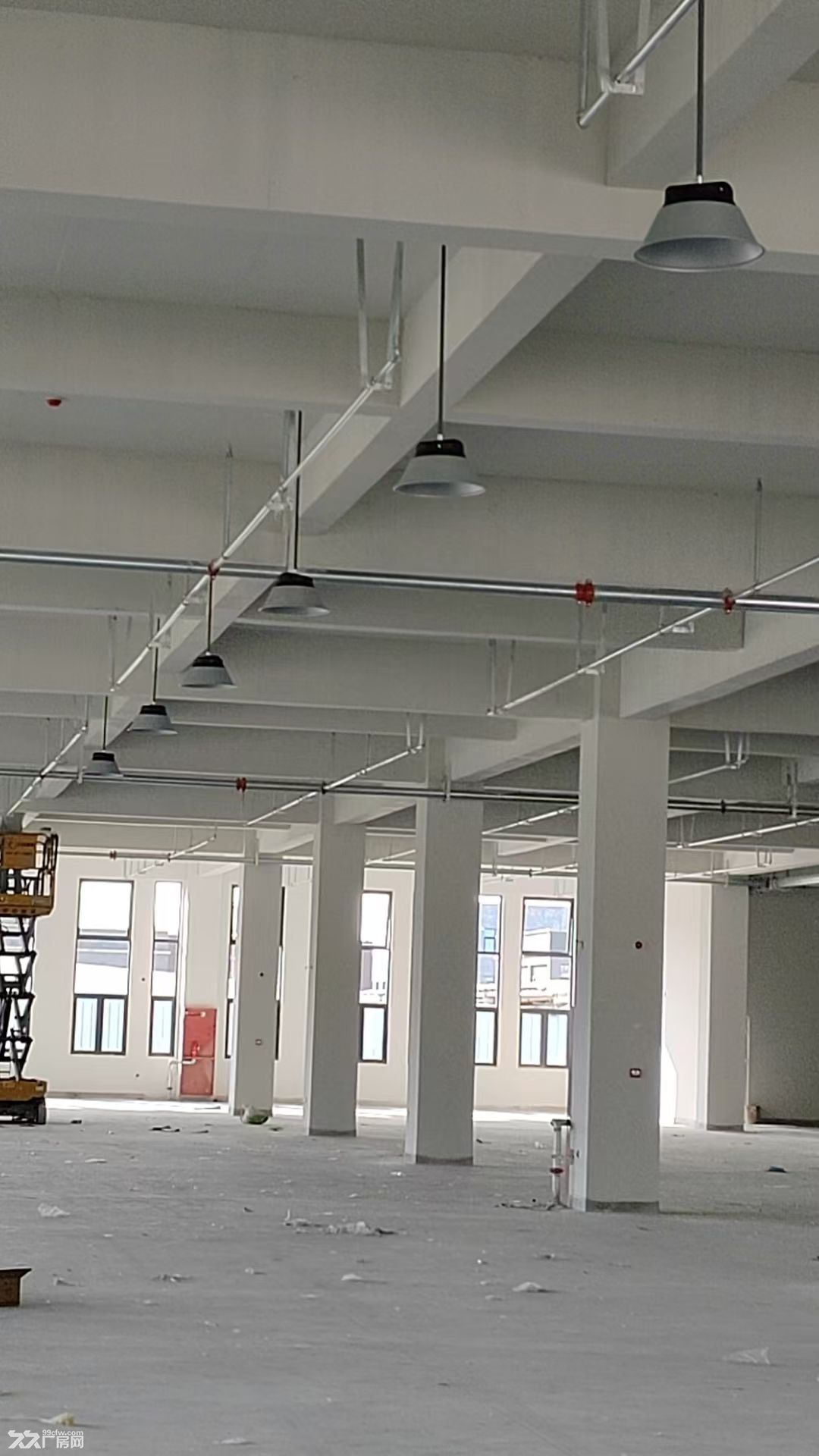 西北家具工业园优质红本厂房招租 - 5