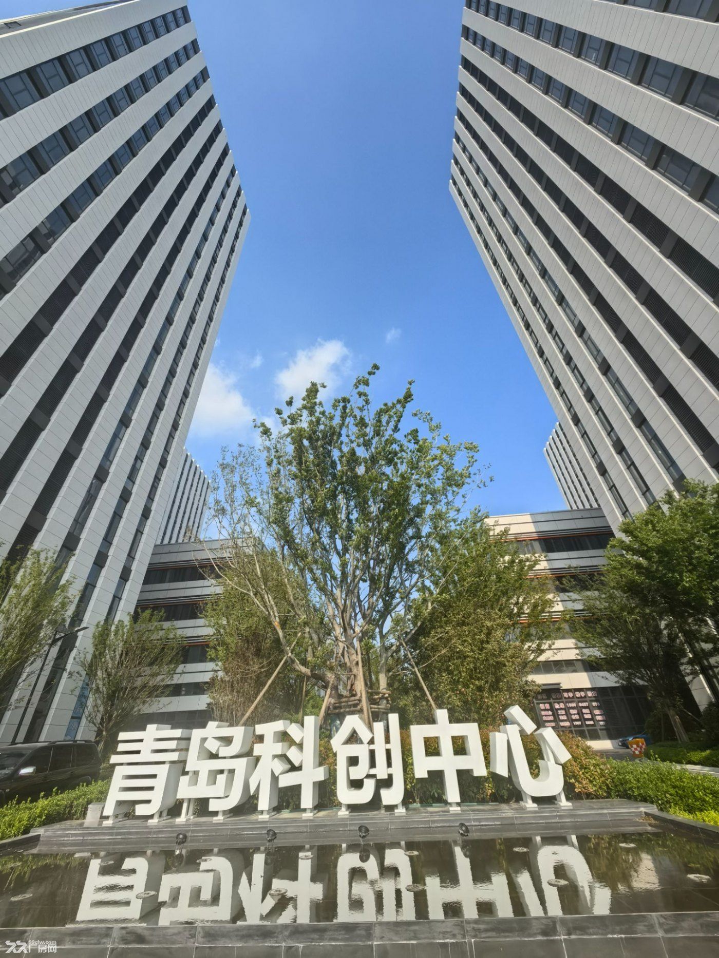 李沧联东u谷厂房645平可生产办公仓储 一楼7.2米层高特价!