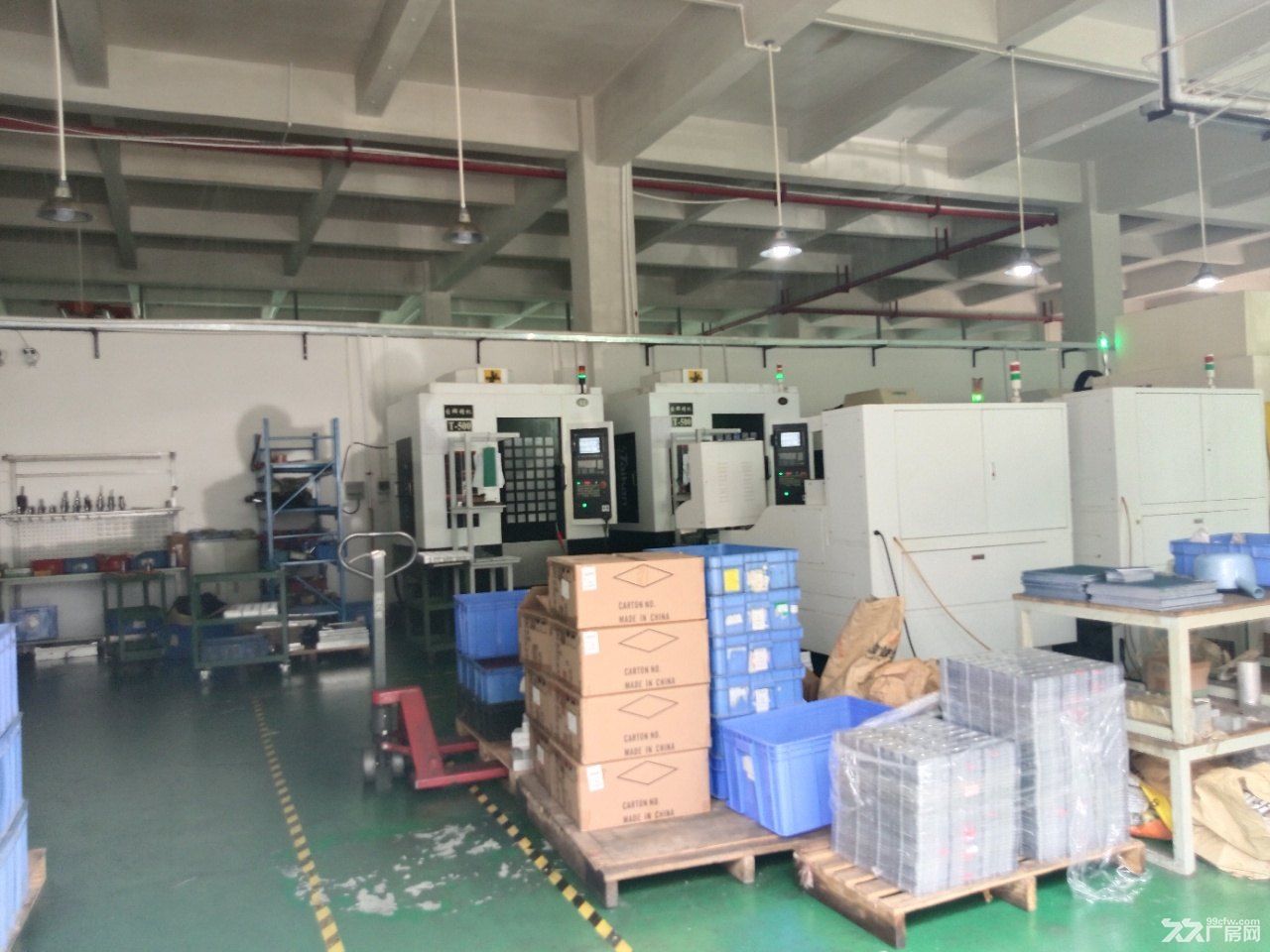 近深圳平湖 原房东 凤岗独门独院厂房出租3500平方 - 2