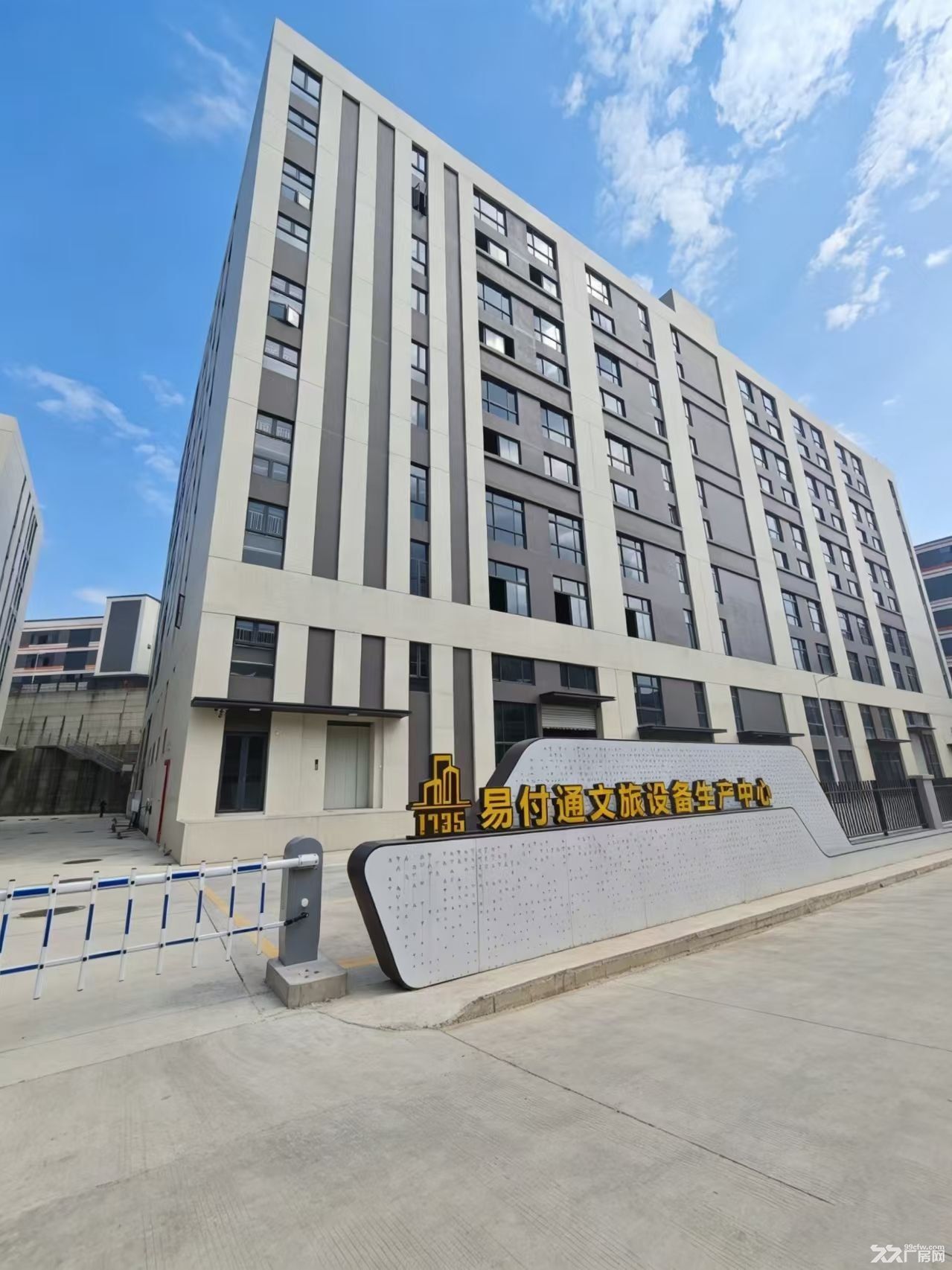 全新厂房 70跨度 丙二类消防 高层高 高荷载 小货车可上楼