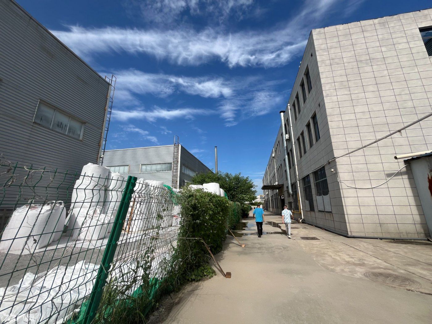 青岛啤酒/百事隔壁 渭北工业园 27 亩独院出售 大环评+天然气+10 吨航车 - 3