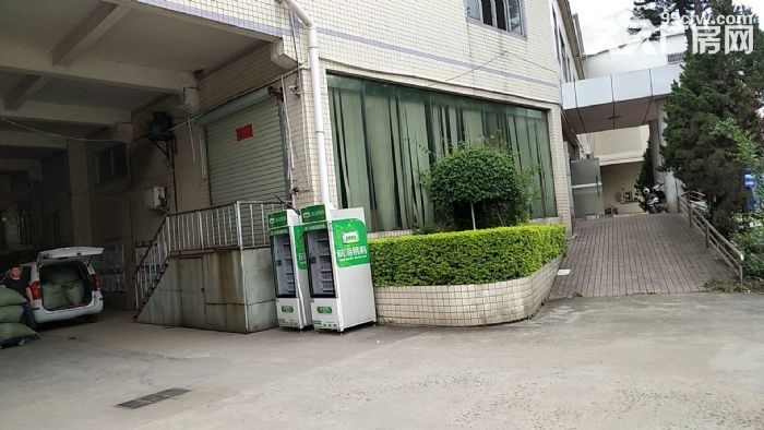 凤岗天堂围一楼200平,适合做五金,模具,仓库厂房 - 2