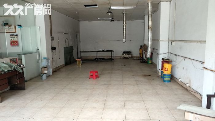 凤岗天堂围一楼200平，适合做五金，模具，仓库厂房