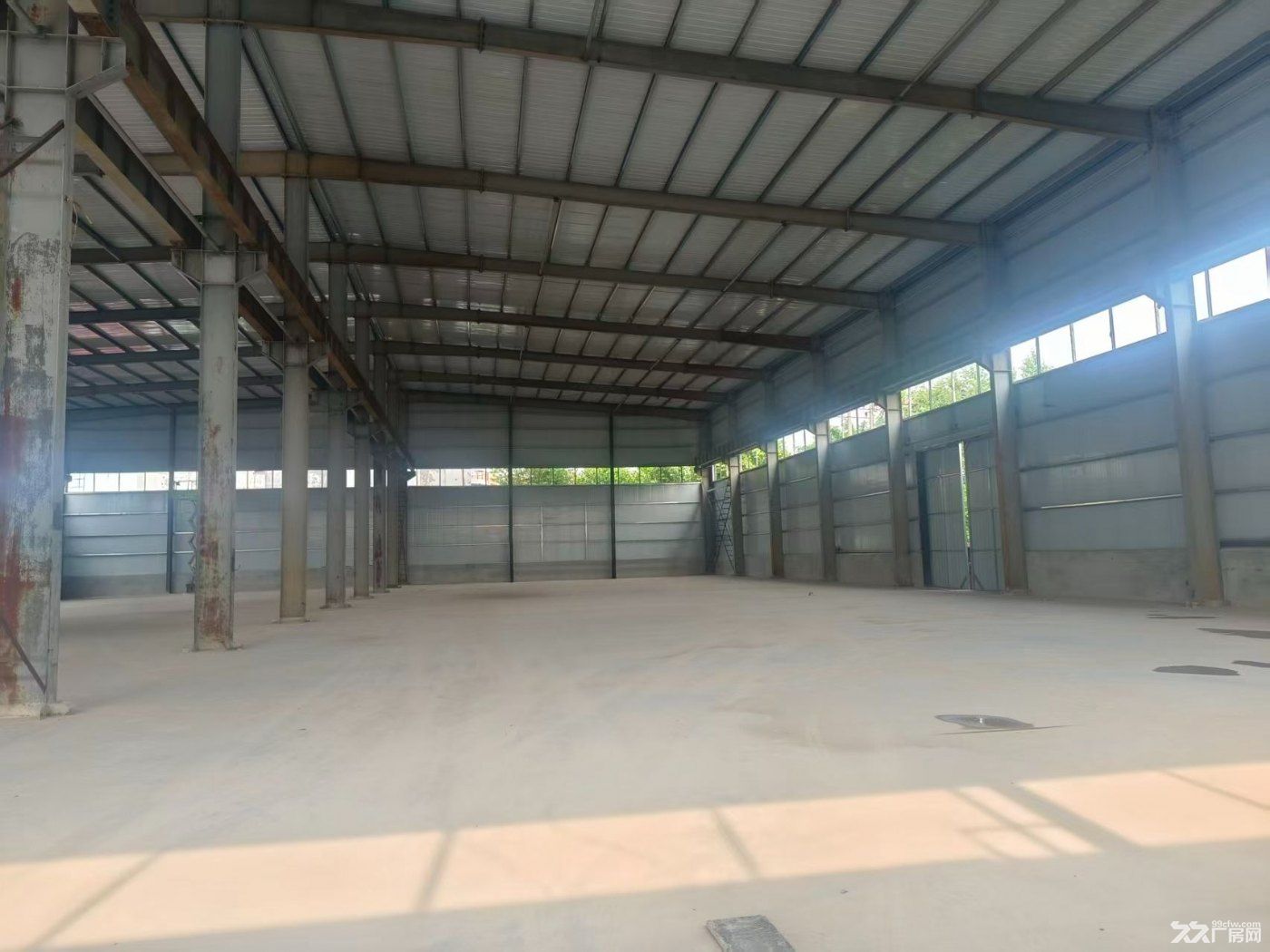 窦妪装备基地2700㎡全新重钢厂房出租 国有土地证可环评 层高13米装航车 - 6