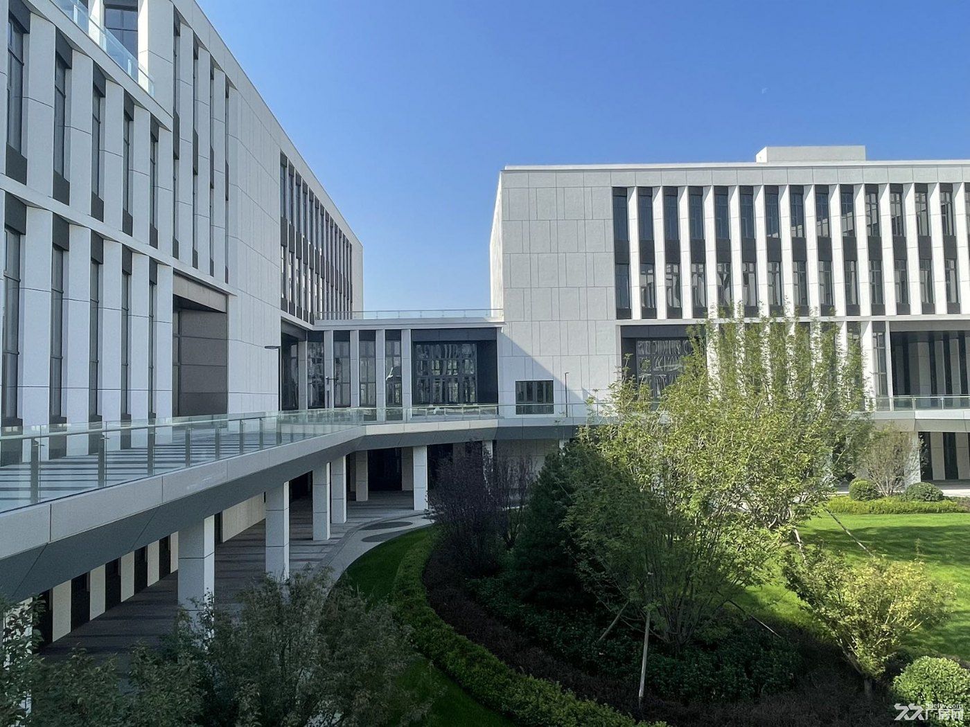 六环大藏村告诉出口300米,新园区,精装毛坯,大环评,有政策 - 4