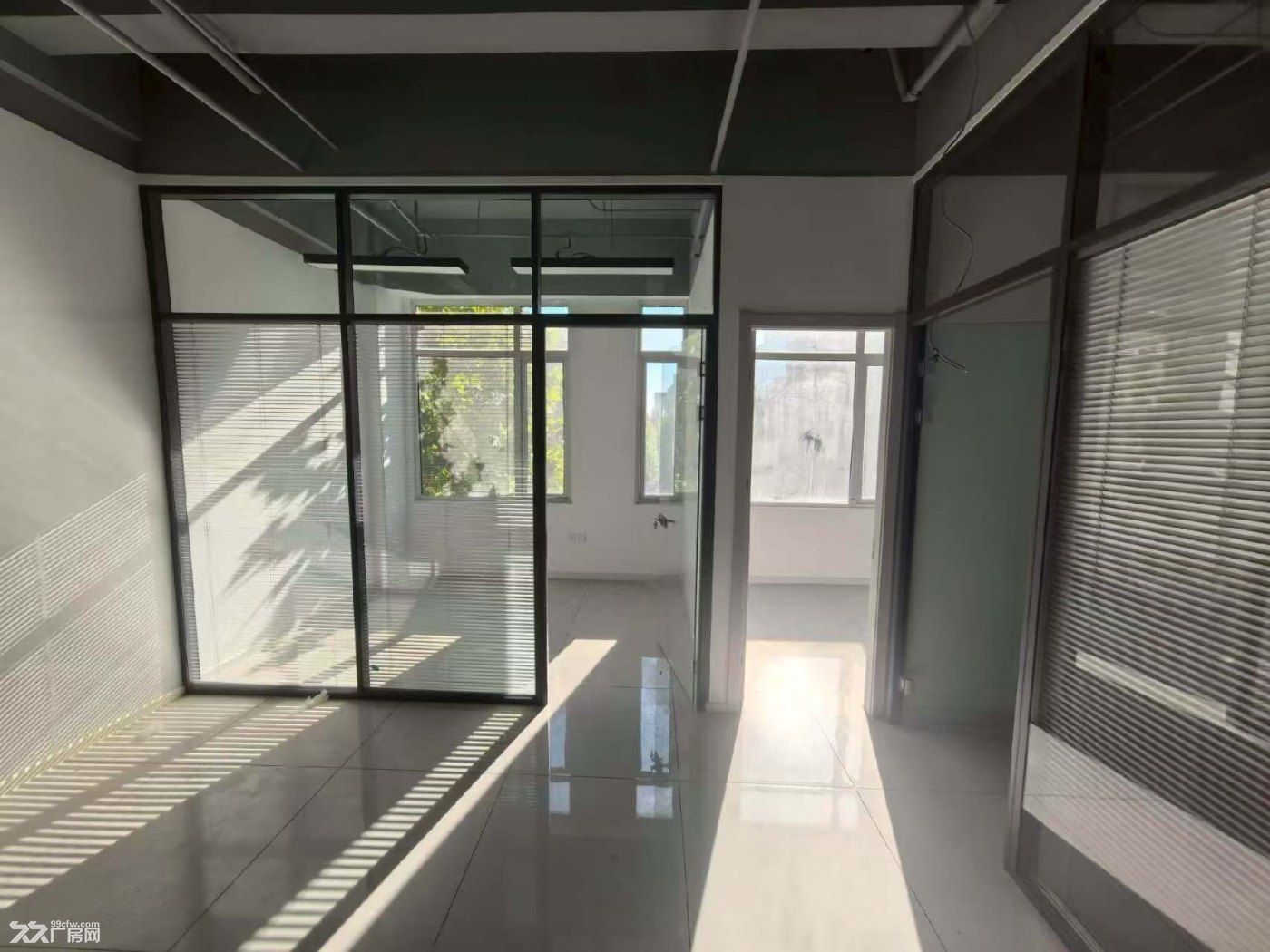 小平米办公,研发,组装 工业用地 - 5