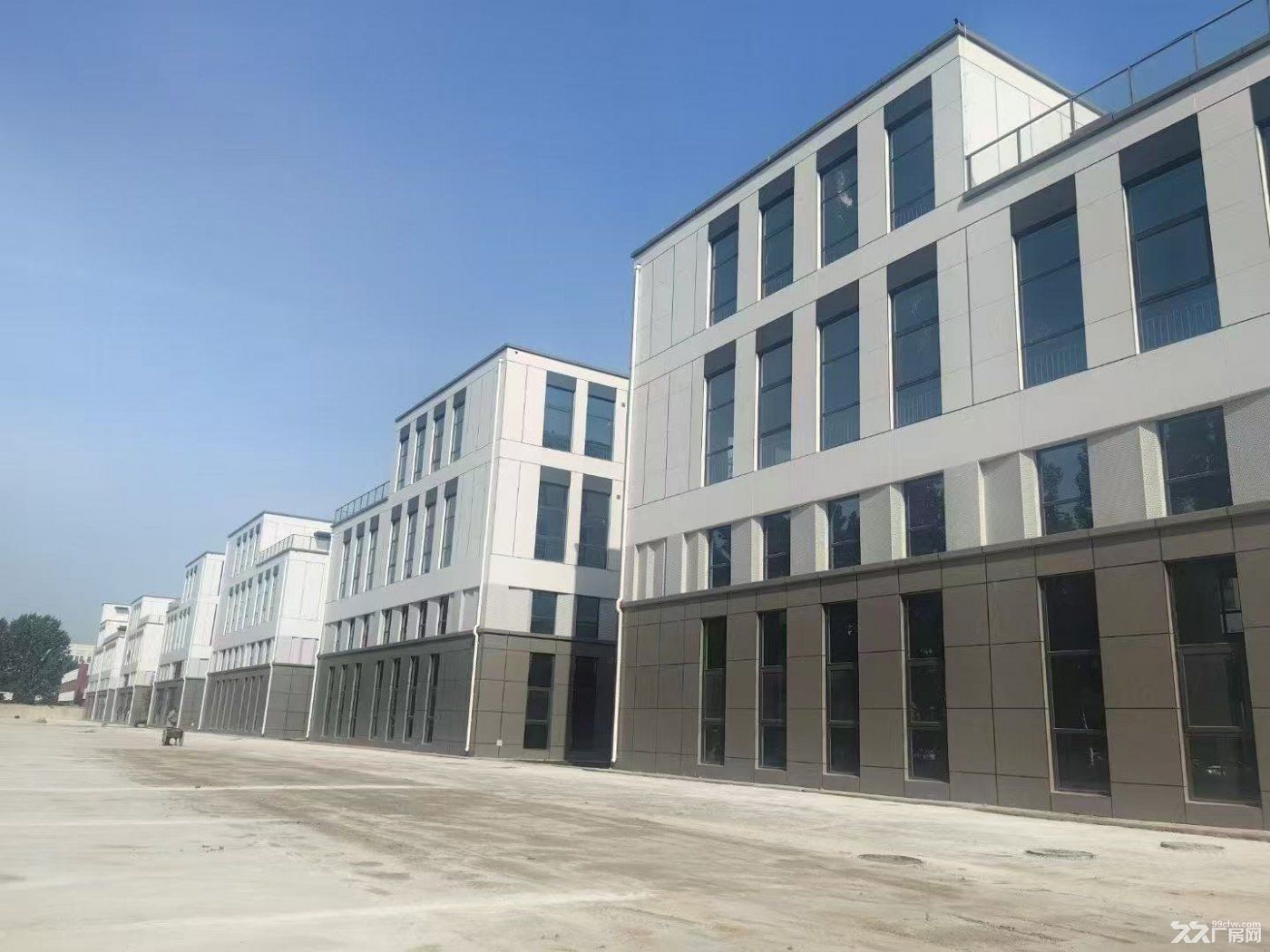 北辰区临街厂房出售,适合贸易展厅,医疗器械等 - 8