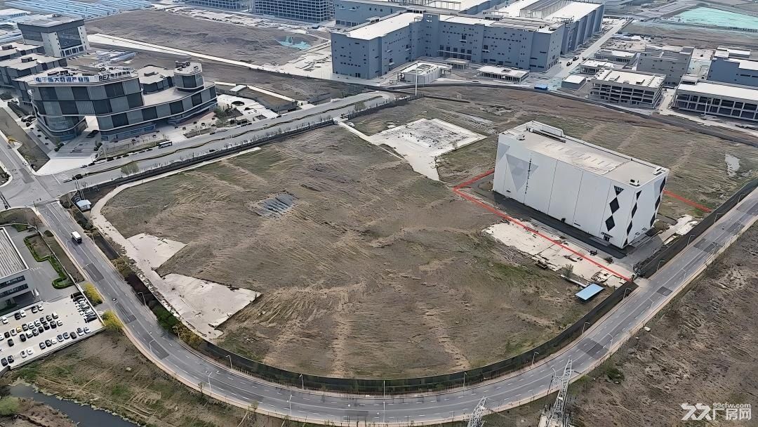 可做数据中心｜独门独院 6 层机房楼产权出售