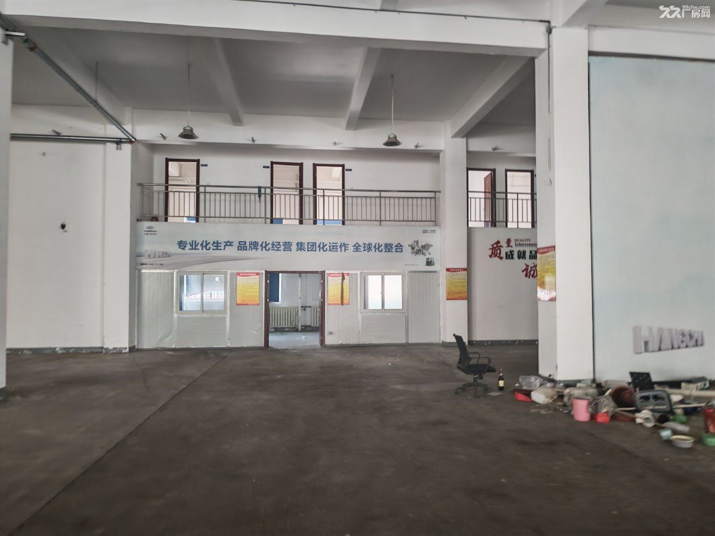 空港独栋丙二类厂房出租,一楼8米二楼4米5,可生产研发办公等,可看 - 2