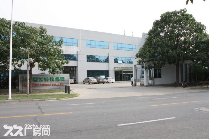 自贸区一搂精装修厂房出租