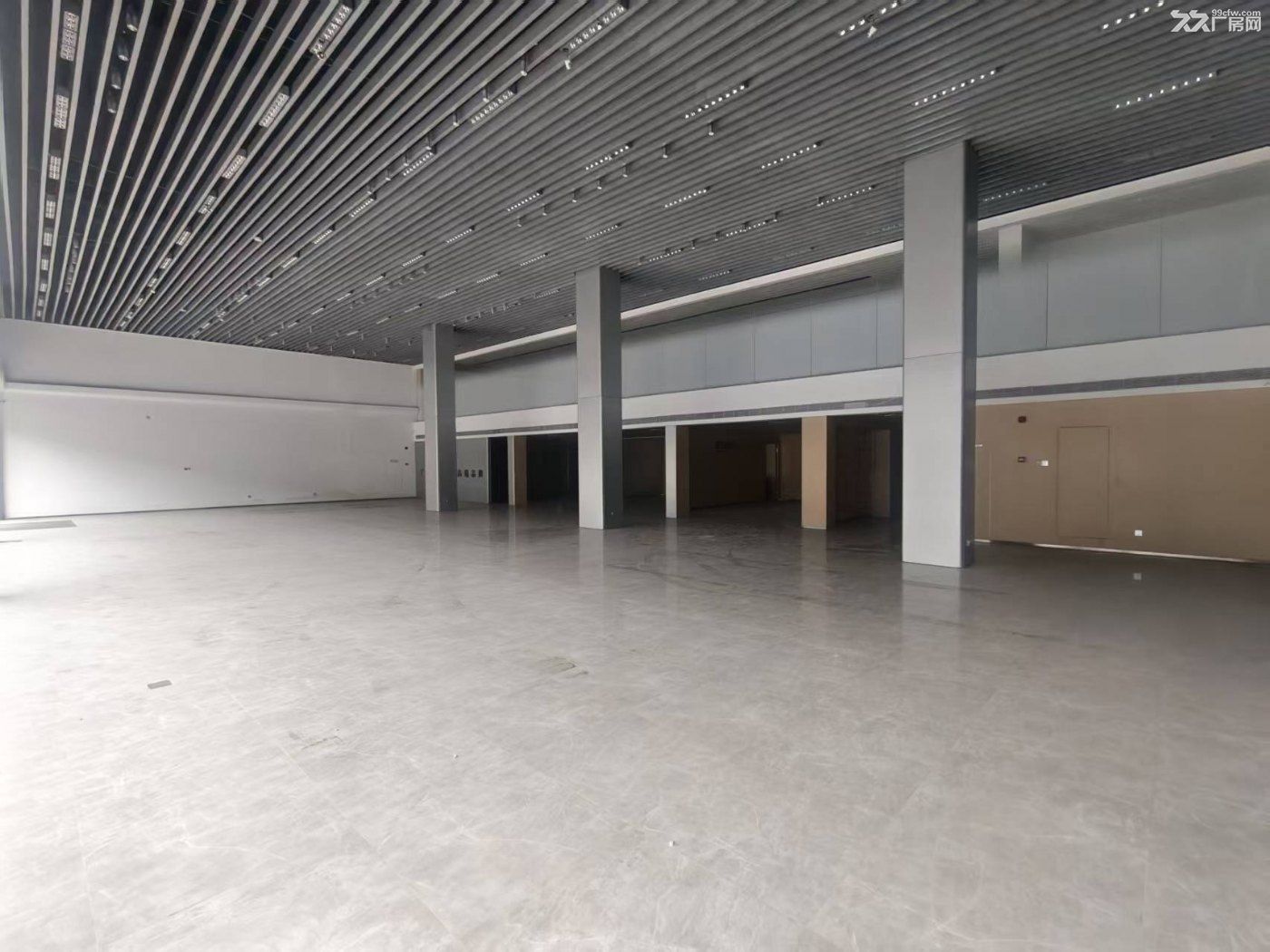 梅陇虹梅南路沿街汽车展厅出租,超大展示面,价格实惠 - 5