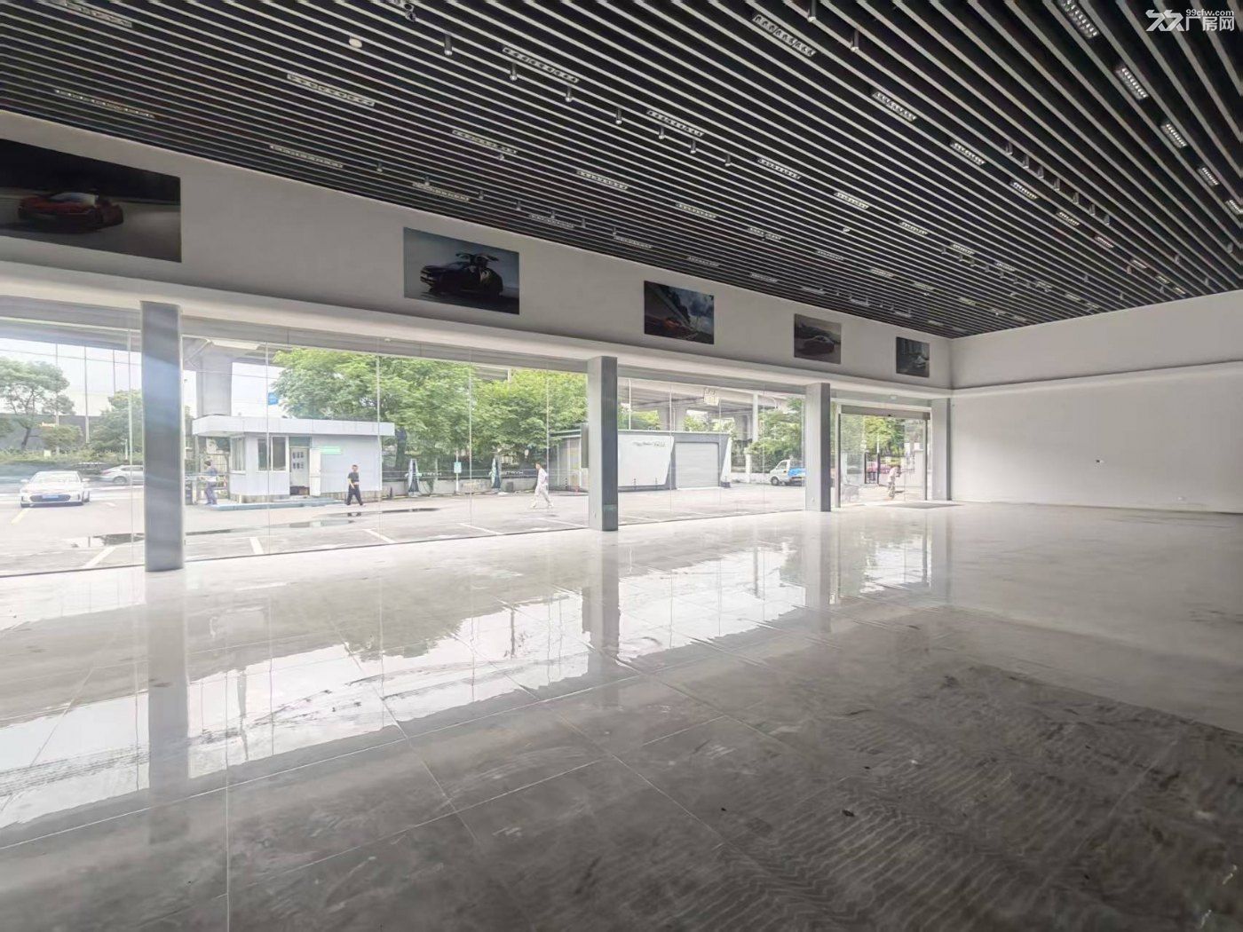 梅陇虹梅南路沿街汽车展厅出租,超大展示面,价格实惠 - 6
