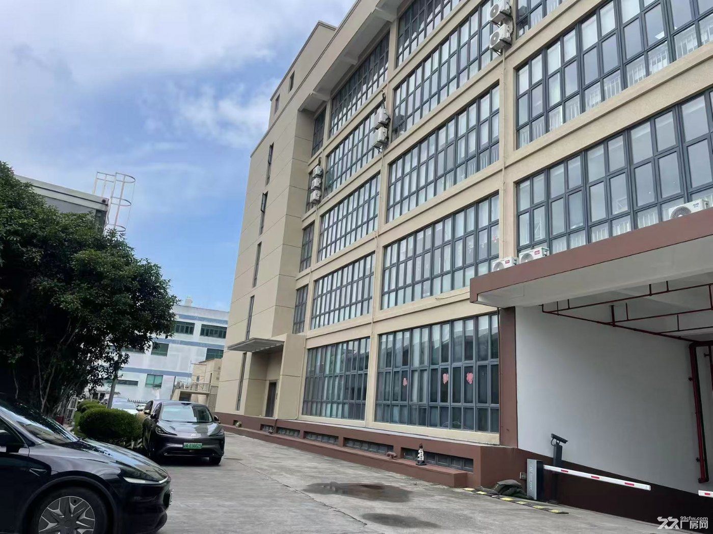 张江科学城 一楼2000平高5.5米 可装通风橱洁净研发室 - 3
