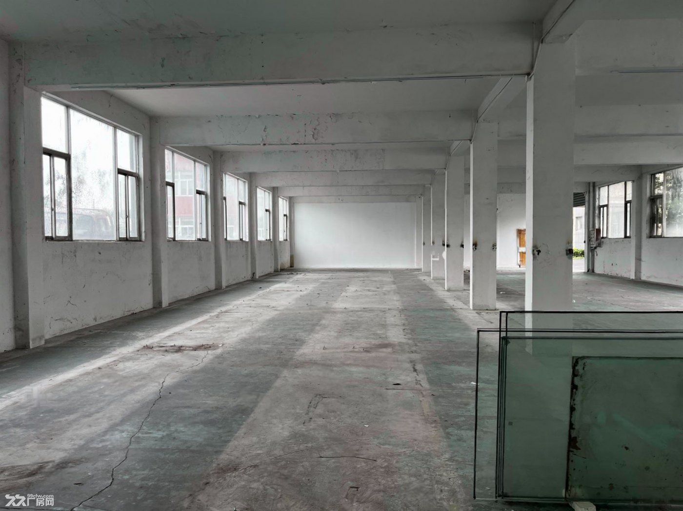 房东直租：徐行新建一路 一手房东 有空地使用 价格含票 无公摊 可分租
