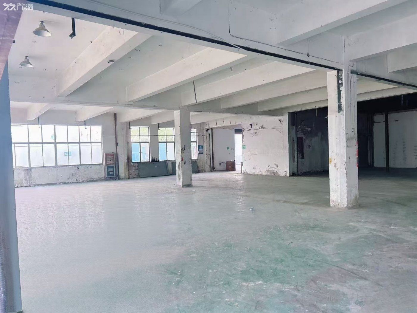 苏州高新区浒墅关珠江路原房东出租一楼1200平厂房，可分割