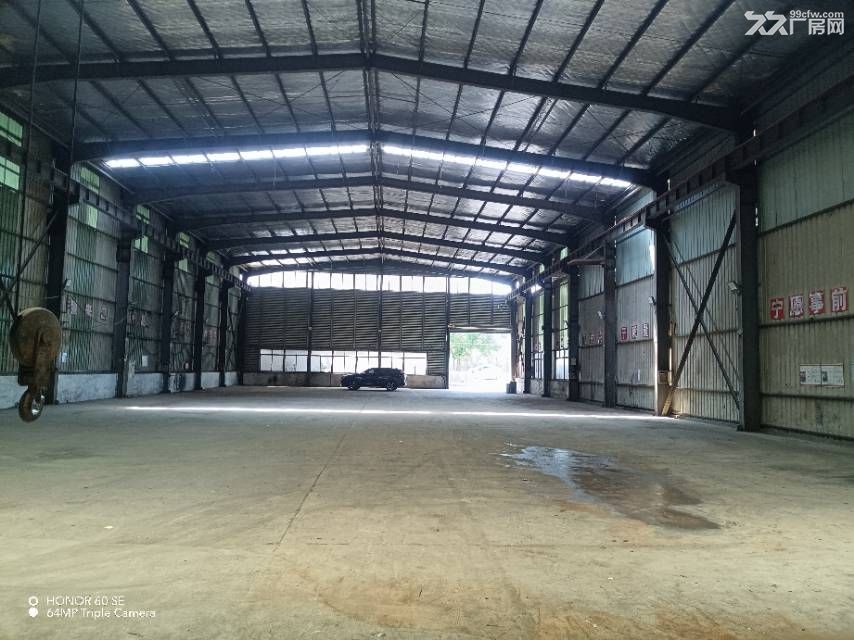 吴江单层机械厂房出售，带行车，空地大