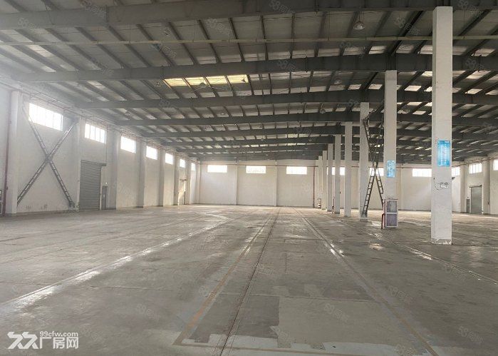 南京六合出租高平台仓库20000平场地大 可分租无税收 - 2