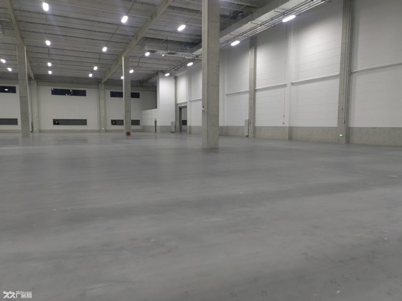 出租南京雨花台高平台仓库40000平适合电商仓储冷链物流邻近 - 6