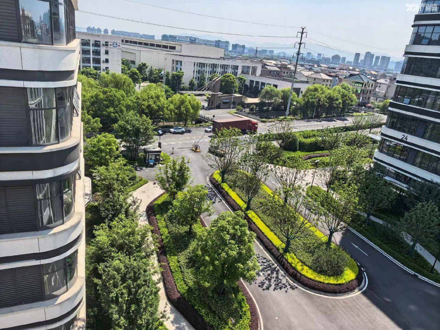 萧山南22万方分层分栋高标准厂房,可分割办理产证,综合性园区欢迎入驻 - 4