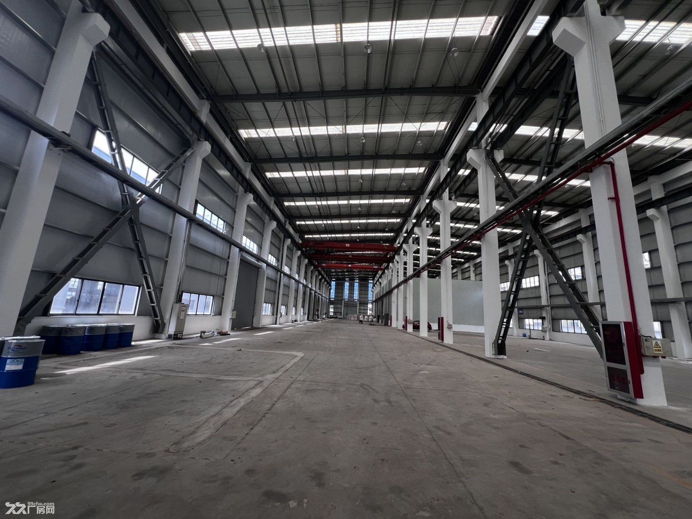 南湖区单层独栋 6000平 多部航车 有宿舍餐厅 大车好进出 - 3