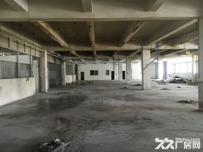 凤岗雁田出租一楼厂房1300平方，适合五金/塑胶
