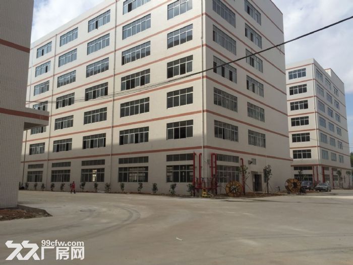 东莞凤岗镇全新独院厂房出租18000平方 低至9元 - 3