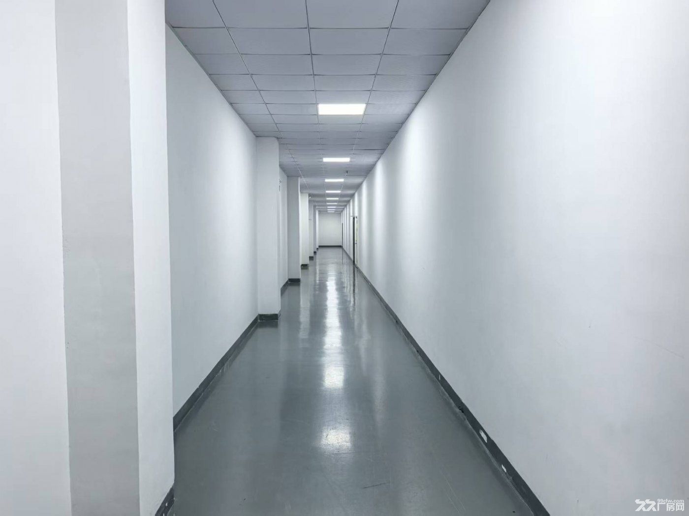 龙华楼上400㎡厂房出租